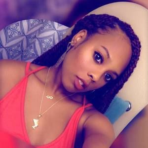 Meet your Posher, Whitney